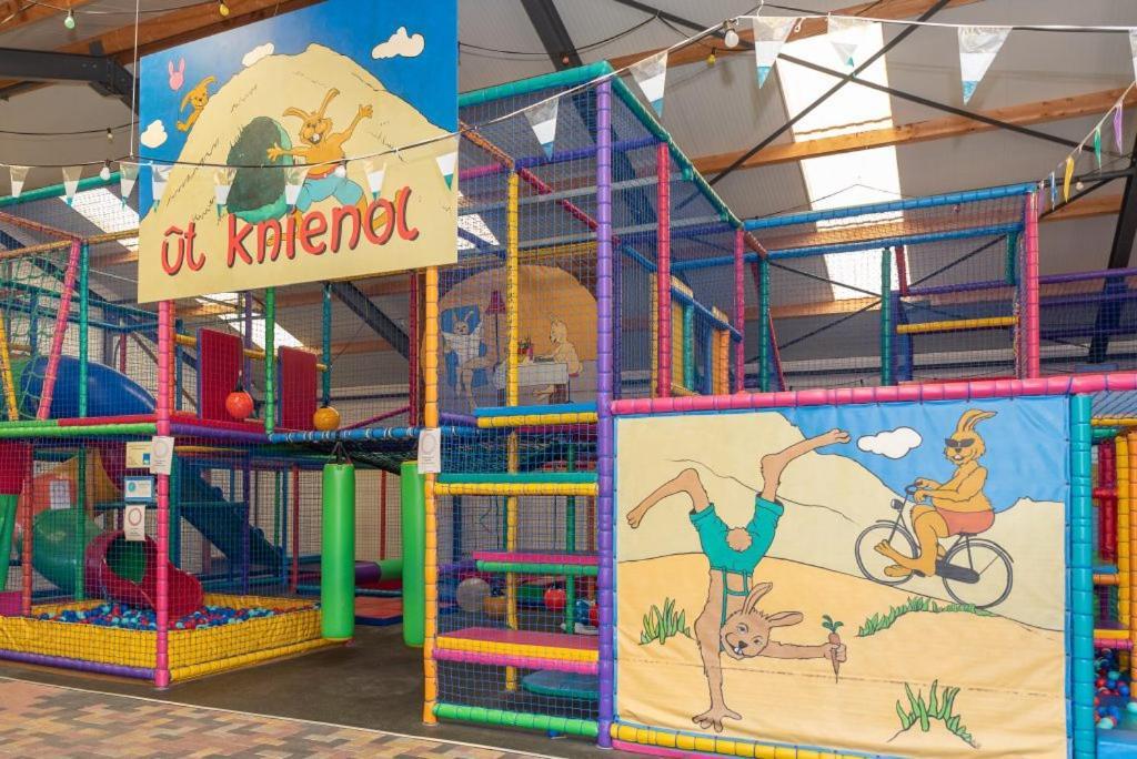 ניו האמסטדה Camping De Duinhoeve Chalet Schelp Not For Companies מראה חיצוני תמונה
